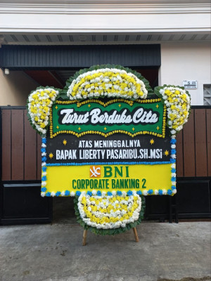 Papan Bunga Duka di Sungaiambang