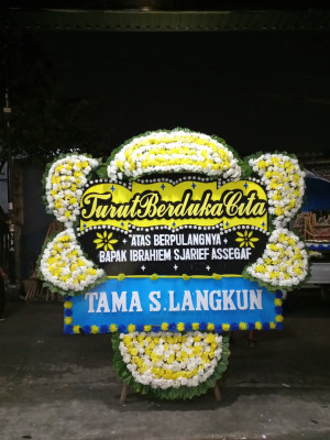 Papan Bunga Duka di Sungaiambang